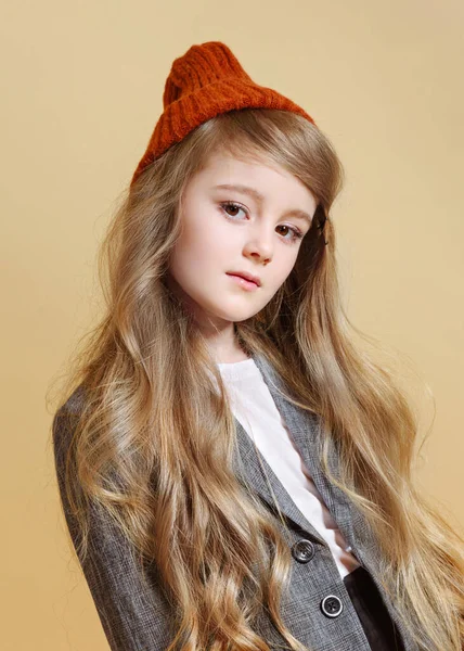 Porträt Eines Kleinen Modelmädchens Studio — Stockfoto
