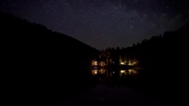 Karpatenhimmel bei Nacht — Stockvideo