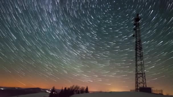 Cielo oscuro con estrellas en la noche — Vídeo de stock