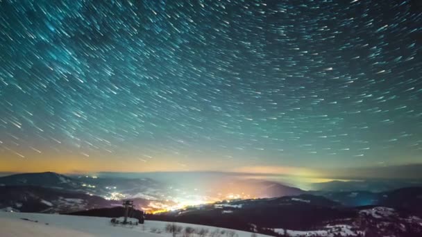 Темне небо з зірками вночі — стокове відео