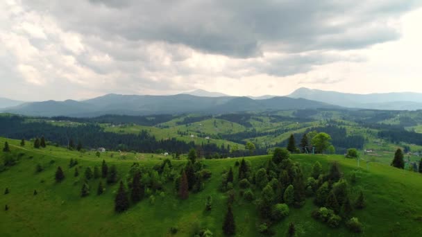 Montanha paisagem aldeia — Vídeo de Stock