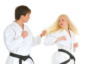 Genç, güzel, sarışın bir kız ve genç bir adam.