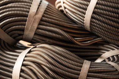 Kocaman altın demet metal, esnek kalkan.