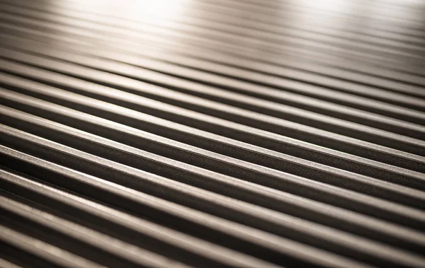Primer plano de una superficie metálica corrugada —  Fotos de Stock