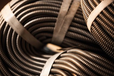 Kocaman altın demet metal, esnek kalkan.