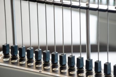 Alışılmadık bir elektronik boru kurulumu