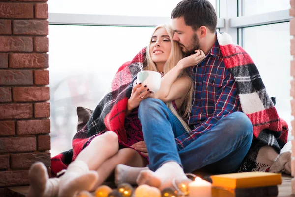 Charmantes junges Paar Mann und Frau — Stockfoto