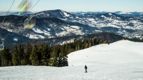 Ski Lift Ski Resort Sunny Carpatian Mountains Time Lapse — 图库视频影像