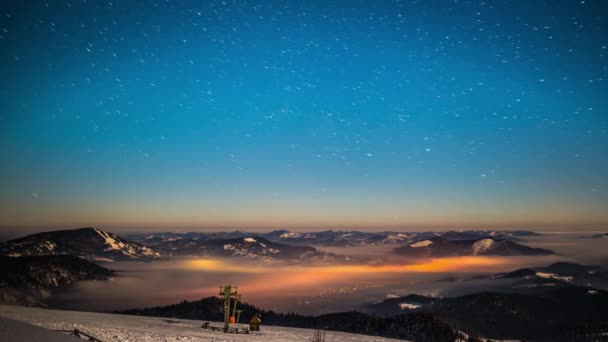 Cielo Estrellado Lapso Tiempo Las Montañas Carpatian Timelapse Fotografiado Cámara — Vídeos de Stock