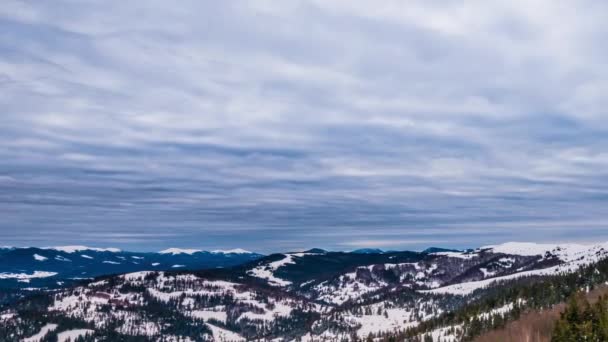 Zima Karpatských Horách Krásná Krajina Západu Slunce Pohledem Ptačí Perspektivy — Stock video