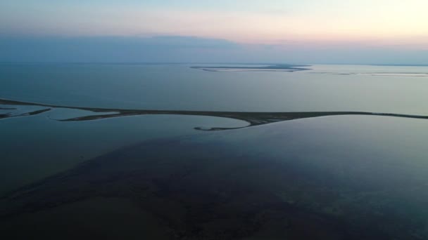 Islas Inusuales Hermoso Lago — Vídeos de Stock