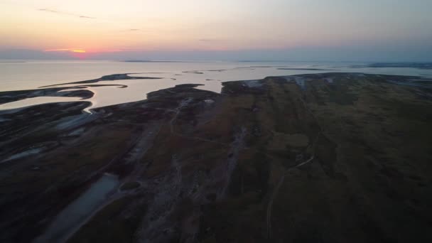 Niezwykłe Wyspy Nad Jeziorem Sivash Widok Góry Kamera Drona — Wideo stockowe