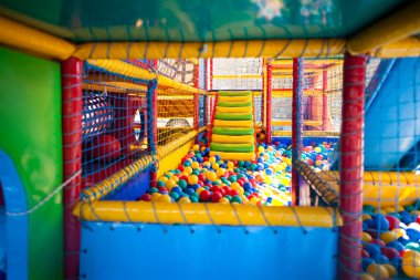 Modern çocuklar açık havada aktif çocuklar için oyun alanı