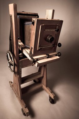 Yakın plan ahşap vintage dagerreotype kamera.