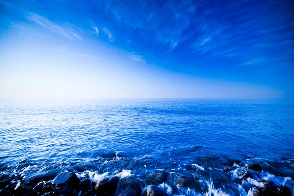 Cool fascinující a krásné moře — Stock fotografie