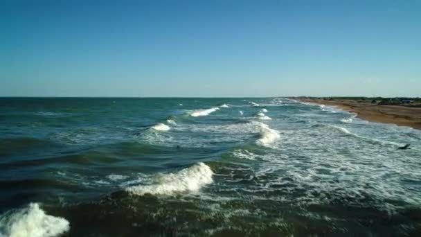 Olas Vista Aérea Playa Arena Olas Del Mar Hermosa Playa — Vídeos de Stock