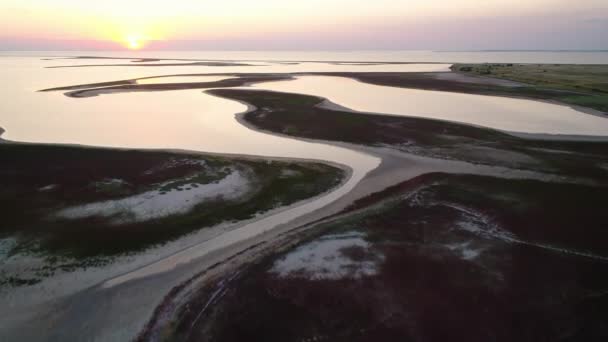 Unusual Islands on Lake Sivash, top view, drone camera — Stock Footage Unusual Islands Lake Sivash Top View Drone Camera Video Clip