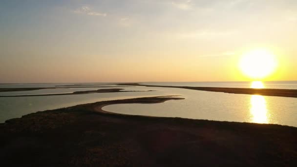 Unusual Islands on Lake Sivash, top view, drone camera — Stock Footage Unusual Islands Lake Sivash Top View Drone Camera Video Clip