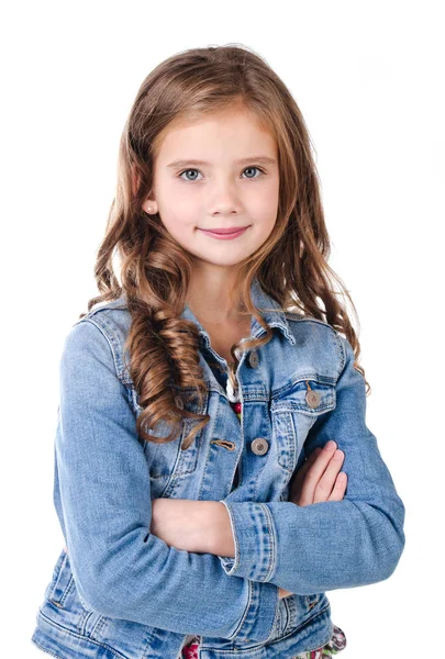 Porträt eines entzückend lächelnden kleinen Mädchens isoliert — Stockfoto