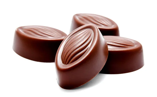 Sortimento de doces de chocolate doces isolados — Fotografia de Stock