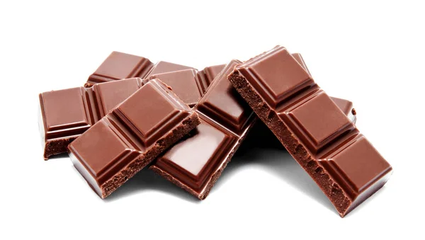 Donkere melkchocolade bars stapel geïsoleerd — Stockfoto