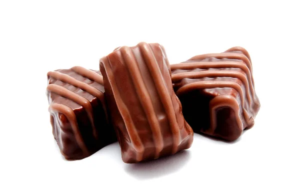 チョコレート菓子のお菓子の詰め合わせが分離されました。 — ストック写真