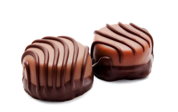 Assortimento di caramelle al cioccolato dolci isolati — Foto Stock