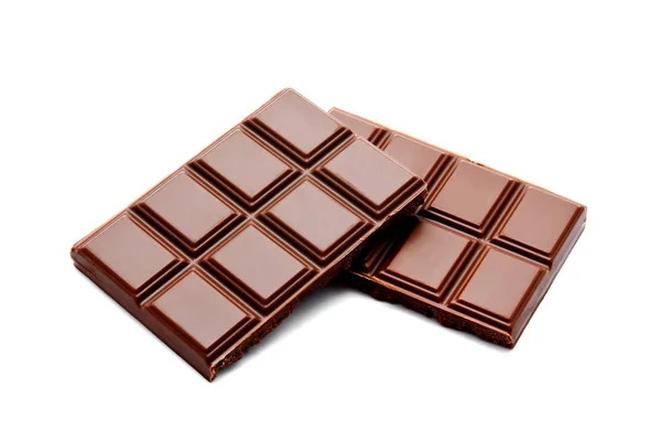 İzole koyu sütlü çikolata bar yığını — Stok fotoğraf