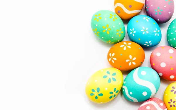Perfetto Colorato Fatto Mano Uova Pasqua Dipinte Isolate Uno Sfondo — Foto Stock