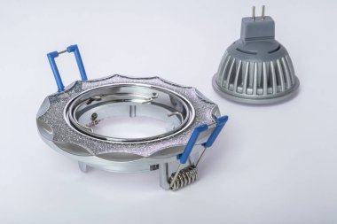 Gömme tavan ışık ve ona Led lamba