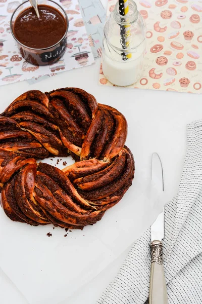 Swirl Brioche Med Choklad Choklad Rulla Bröd Choklad Dra Isär — Stockfoto