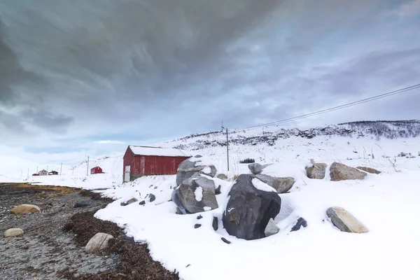 Lakeside adlı yer alan tipik Norveç sıcak ve rahat ev