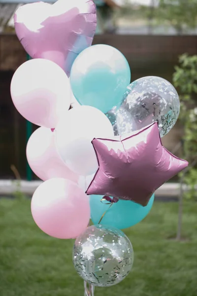 Balões para aniversário, casamento ou outra ocasião — Fotografia de Stock