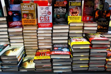 Salon sergi Turin, İtalya - Mayıs 2011 kitap