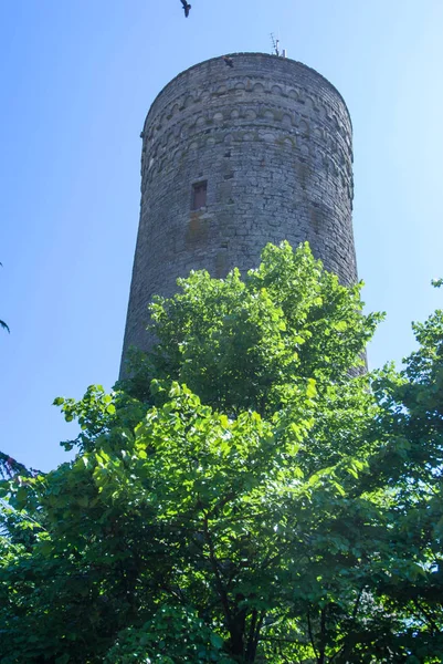 ロッカヴェラーノ タワー、ピエモンテ州 - イタリア — ストック写真