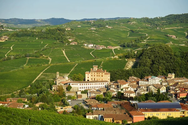 Langhe Hills Barolo görünümünü
