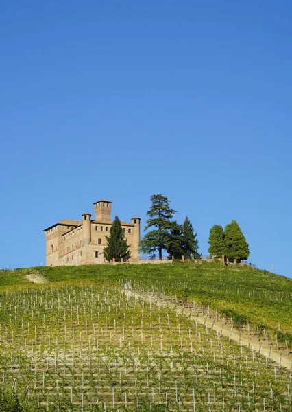 Castelo de Grinzane Cavour — Fotografia de Stock