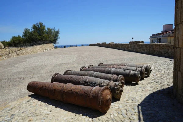 Burg von carlo v, crotone — Stockfoto