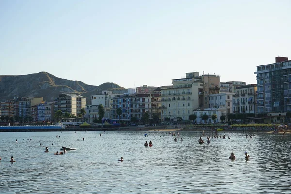 Crotone, Calabria görünümünü.