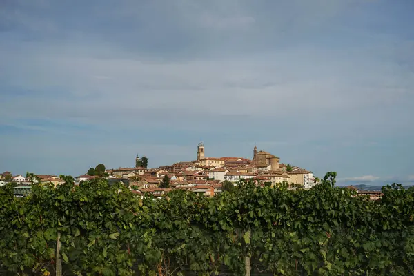 Veduta di La Morra, Piemonte — Foto Stock