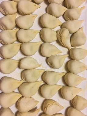 Culurgiones: geleneksel Sardunyalı mutfak özel - İtalya