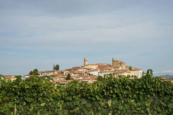 Bir La Morra, Piedmont görünümü