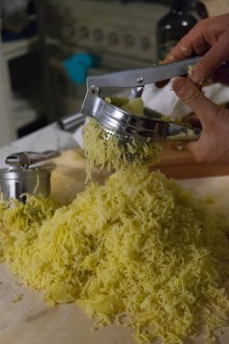 Gnocchi hazırlanması