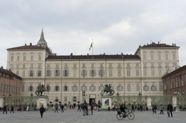 Torino, İtalya - Castello Meydanı Palazzo Reale ile Cityscape, 