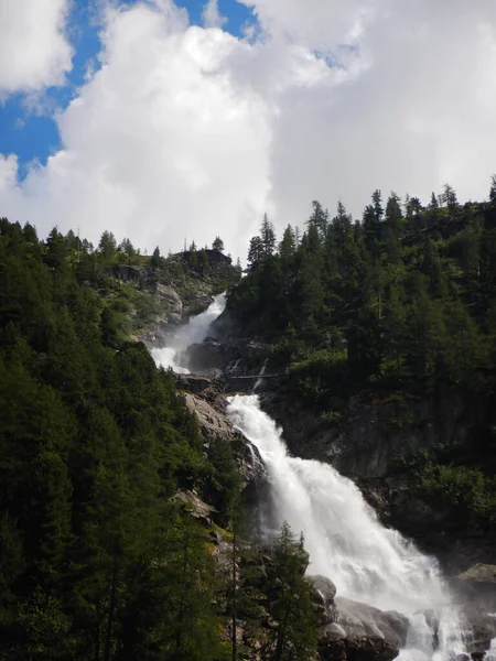 Cachoeira Rutor Joux Vale Aosta Itália — Fotografia de Stock
