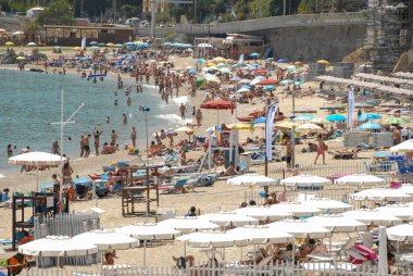 Bergeggi, İtalya 'nın deniz kıyısında.