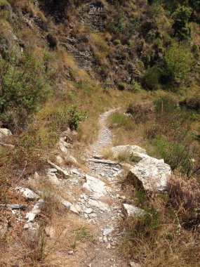 Rocchetta Nervina, Imperia, İtalya 'da yürüyüş yolu