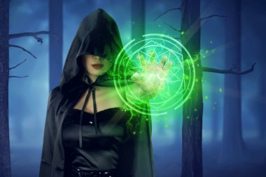 cadı kadın gösteren yeşil pentagram