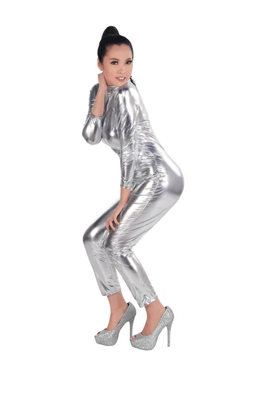 Aziatische vrouw dragen van latex jumpsuit — Stockfoto