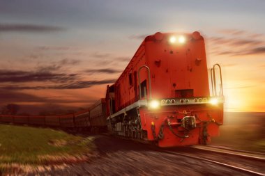 Yük treni kargo araçları ile